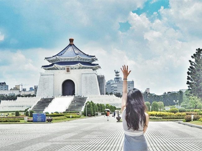 huong_dan_vien_trung_quoc